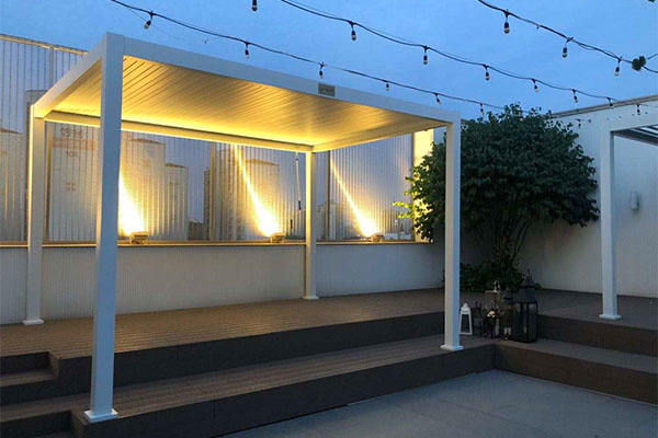 Aluminum Bioclimate Pergola Case