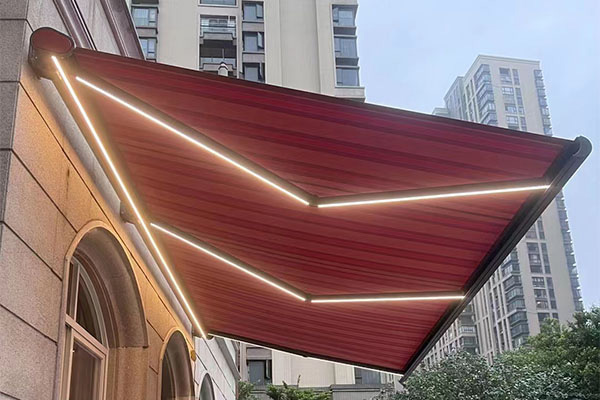 Flex Series – Full Cassette Awning Case