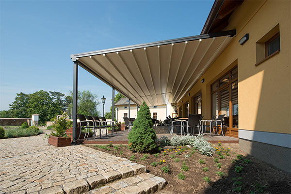 Retractable Roof Case