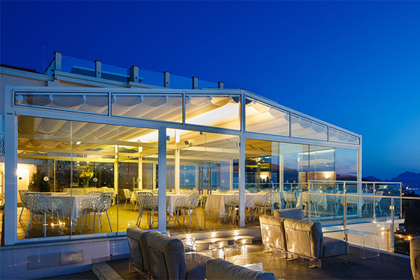 Retractable Roof Case