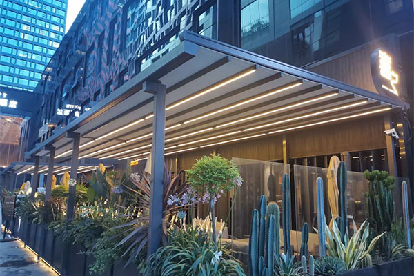 Retractable Roof Case